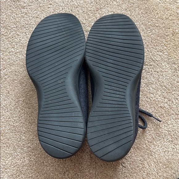 Allbirds Mens wool shoes - Picture 2 of 5